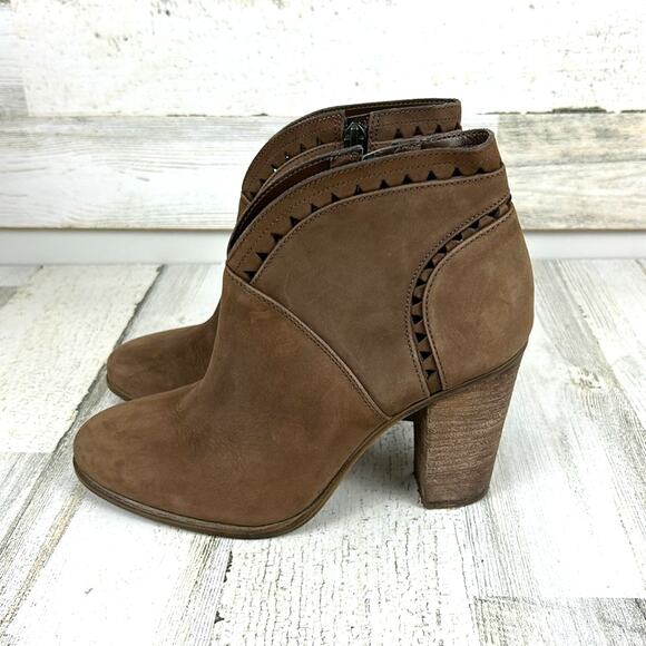 Vince Camuto Women’s 5.5 Brown Suede Diamond Cutout Ankle Boots - Picture 4 of 10